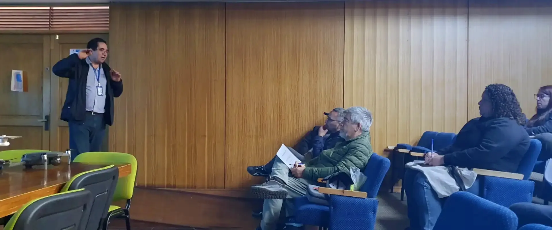 Curso de operador de dron en Chile con 360 OPD SPA, capacitación profesional con formación teórica y práctica